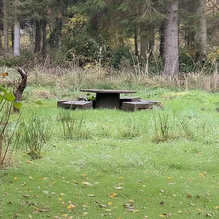 3 Bedroom Cozy In Feriehus