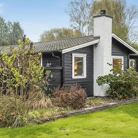 Feriehus 3 Bedroom Cozy In *