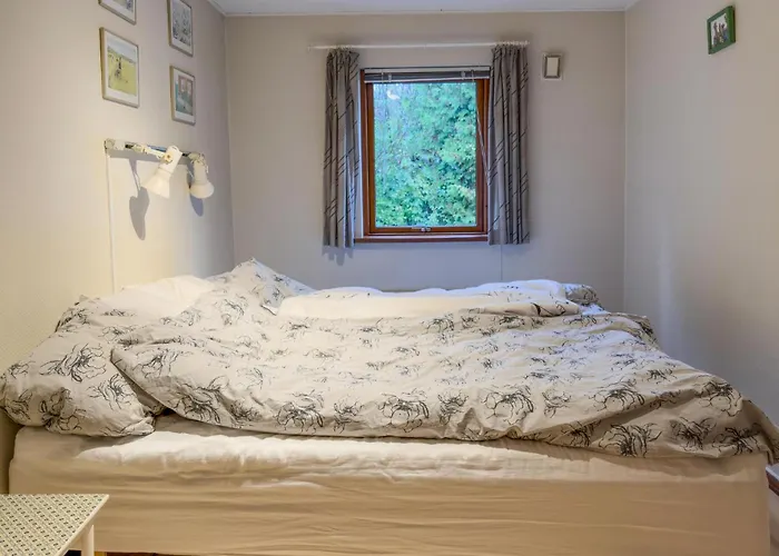 Hébergement de vacances 3 Bedroom Cozy In *